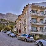 Otel Arnna 3*