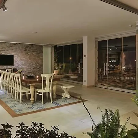 Arnna Hotel 3*