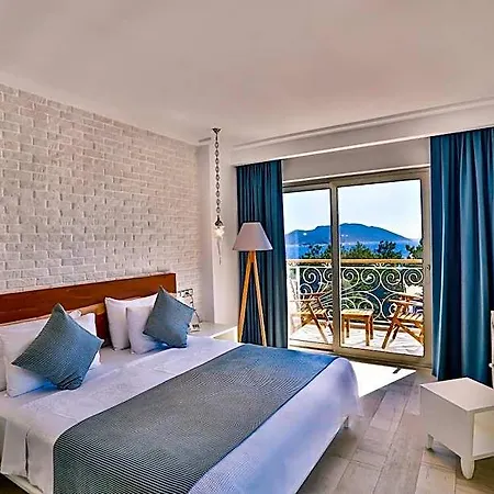 Arnna Hotel 3*