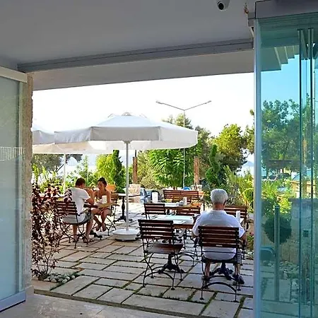Hotel Arnna 3*