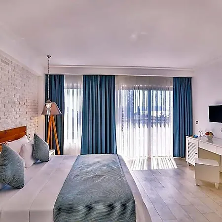 Arnna Hotel