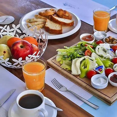 Arnna 3* Kas