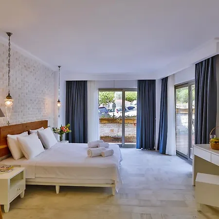 Arnna Hotel 3*