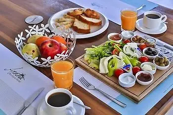 Ξενοδοχείο Arnna 3*